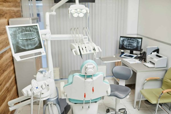 Comment une clinique dentaire peut vous aider ?